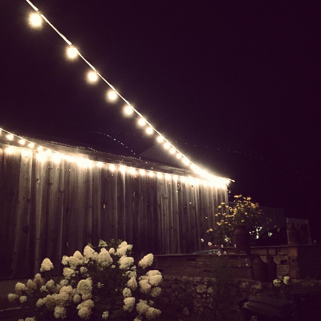 barn bash wedding
